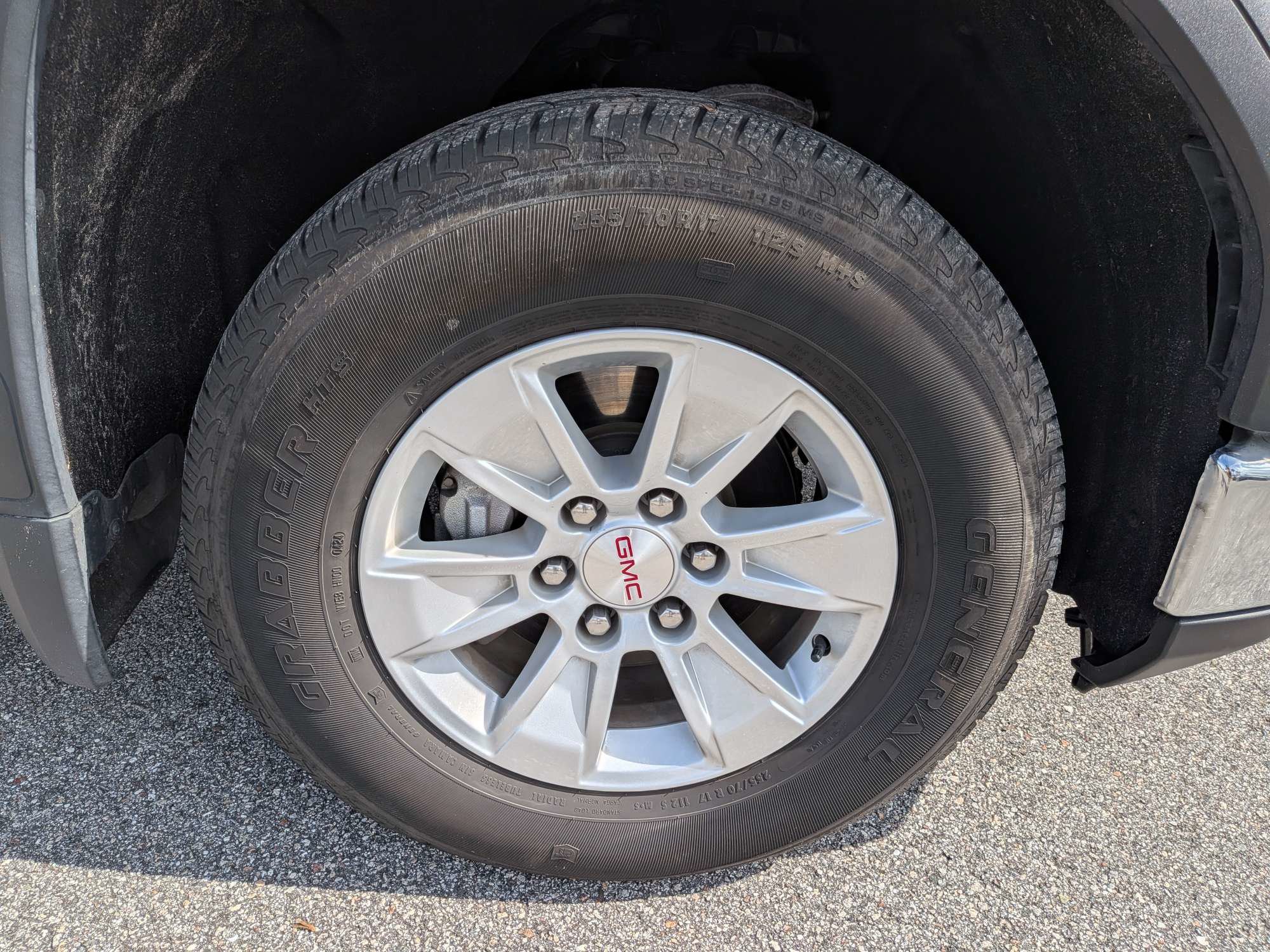 Certified 2024 GMC Sierra 1500 SLE RWD image 12