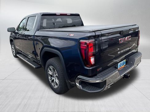 Used 2023 GMC Sierra 1500 SLE AWD/4WD image 4