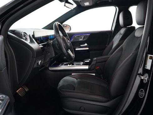 Used 2022 Mercedes-Benz GLA 250 4MATIC image 14