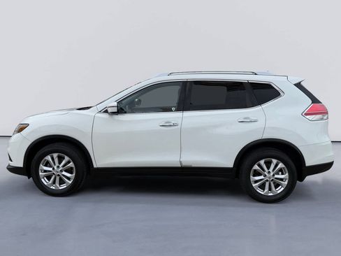 Used 2016 Nissan Rogue SV image 6