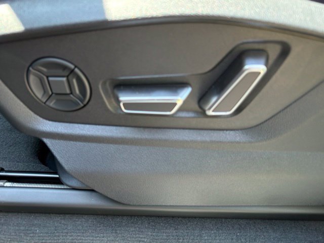 New 2026 Audi SQ7 Premium Plus AWD/4WD image 15