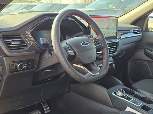 Certified 2024 Ford Escape ST-Line w/ Tech Pack #1 image 16