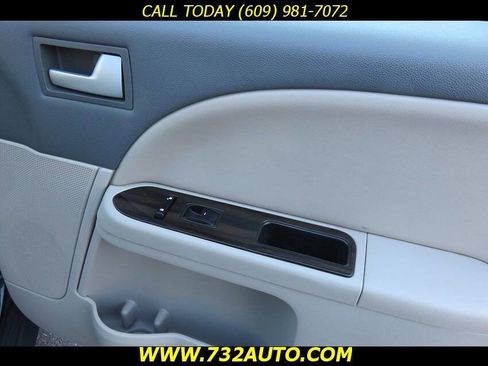 Used 2009 Mercury Sable Sedan image 30