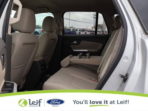 Used 2013 Ford Edge SE image 26