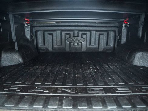 Used 2025 Ford Ranger Raptor AWD/4WD image 12