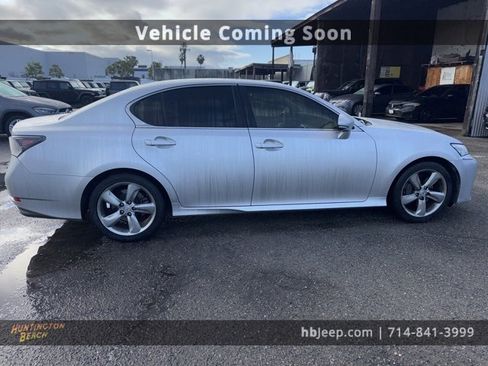 Used 2016 Lexus GS 200t 200t image 4