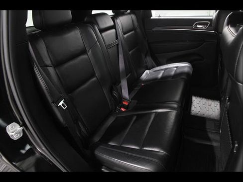 Used 2021 Jeep Grand Cherokee Limited AWD/4WD image 20