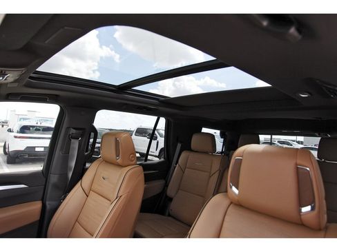 New 2026 Cadillac Escalade Luxury w/ Touring Package AWD/4WD image 24