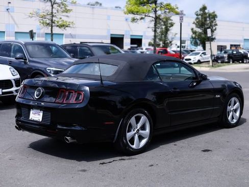 Used 2013 Ford Mustang GT RWD image 11