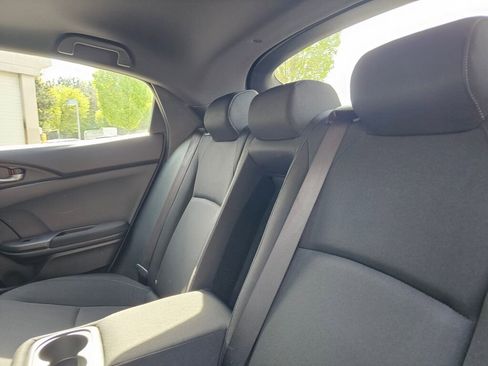Used 2019 Honda Civic EX image 17