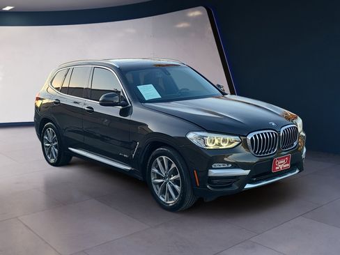 Used 2018 BMW X3 xDrive30i image 7