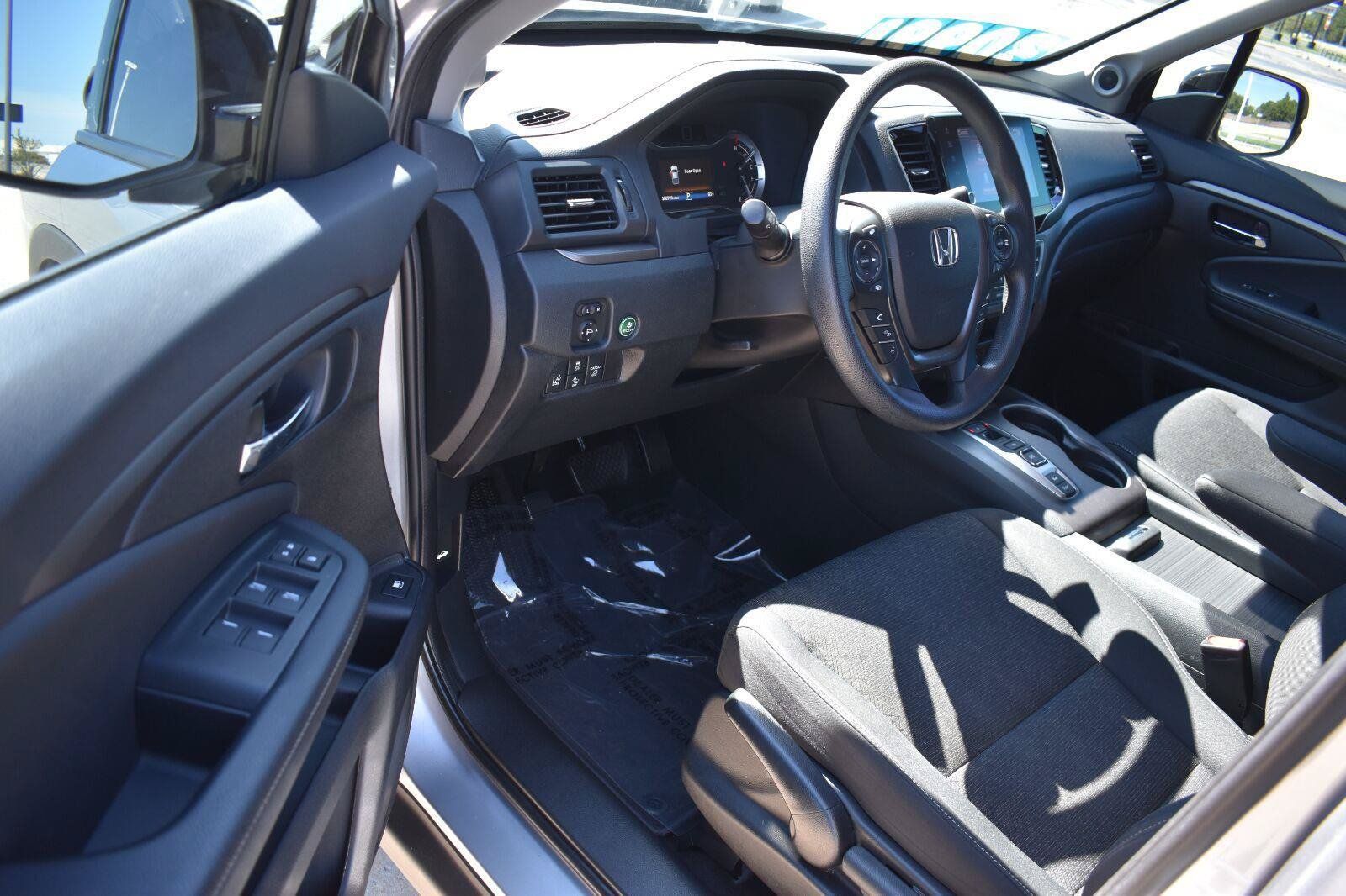 Used 2023 Honda Ridgeline Sport image 23