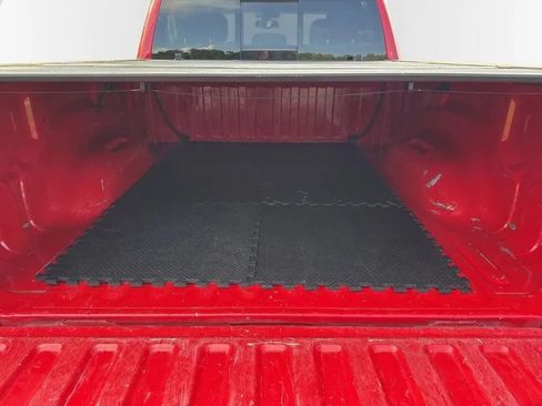 Used 2019 RAM 1500 Big Horn AWD/4WD image 11