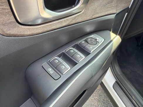 Certified 2022 Kia Sorento X-Line EX AWD/4WD image 13