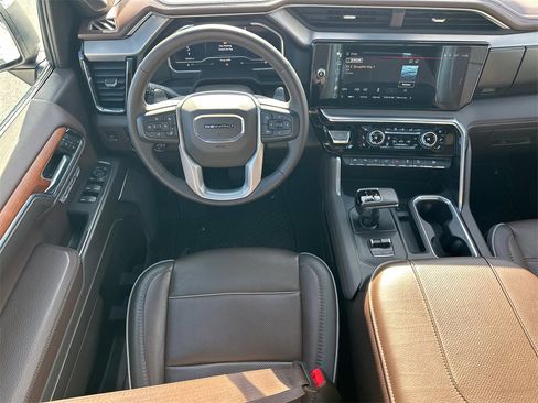 Used 2023 GMC Sierra 1500 Denali w/ Denali Reserve Package image 24