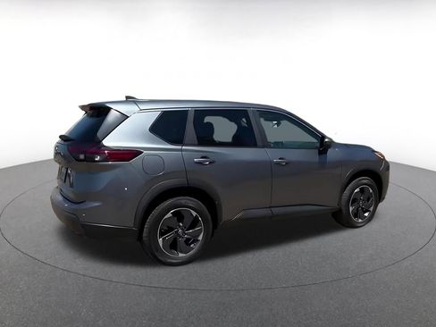 Used 2025 Nissan Rogue SV FWD image 14