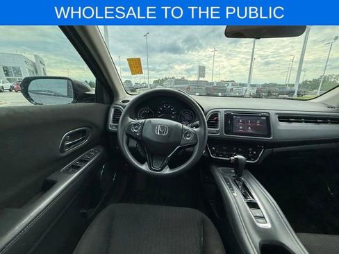 Used 2016 Honda HR-V EX image 8