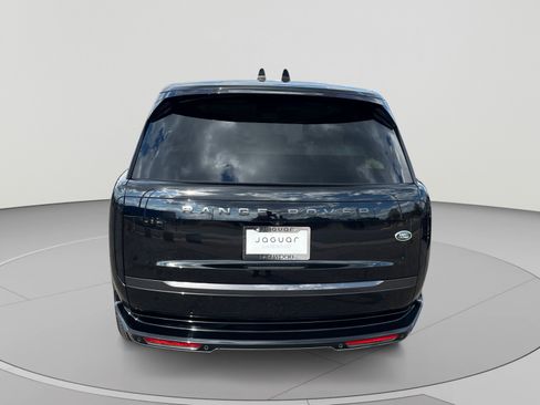 Used 2023 Land Rover Range Rover SE AWD/4WD image 4