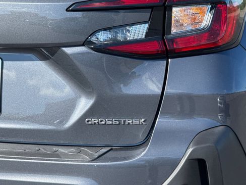 Used 2025 Subaru Crosstrek 2.0i Premium AWD/4WD image 31