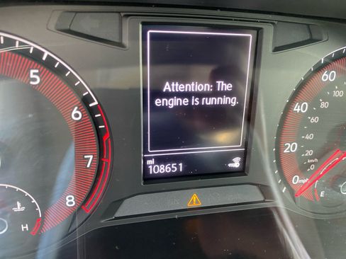 Used 2019 Volkswagen Jetta SE FWD image 11