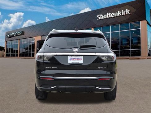 Used 2022 Buick Enclave Avenir w/ Avenir Technology Package image 7