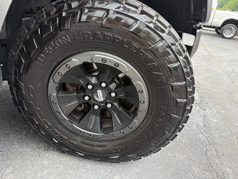 Used 2017 Ford F150 Raptor w/ Equipment Group 802A Luxury AWD/4WD image 19