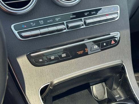 Certified 2022 Mercedes-Benz GLC 300 4MATIC image 27