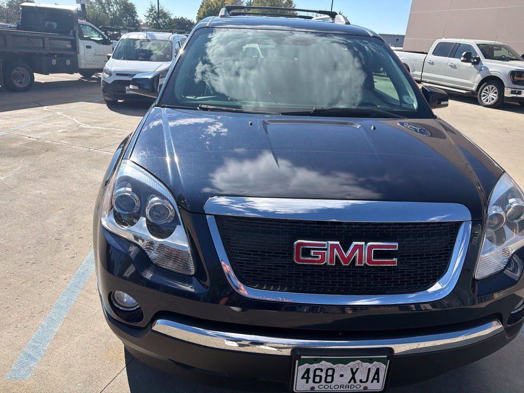 Used 2011 GMC Acadia SLT w/ LPO, 'HIT The Road' Package AWD/4WD image 9