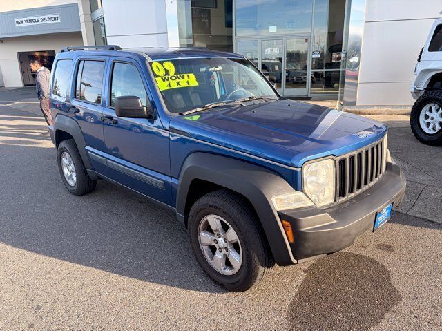 Used 2009 Jeep Liberty Sport w/ Popular Equipment Group AWD/4WD image 2