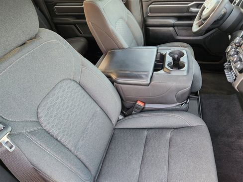 Used 2025 RAM 1500 Big Horn image 24