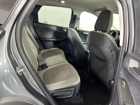 Used 2022 Ford Escape SE w/ Cold Weather Package image 26