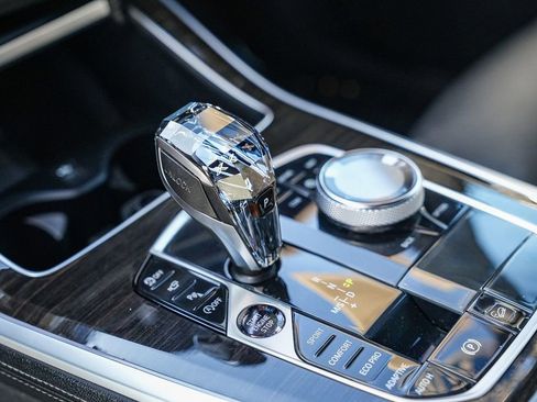 Used 2020 BMW X5 xDrive40i w/ Luxury Seating Package image 21