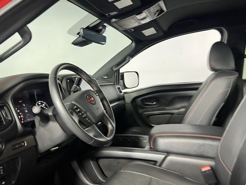 Used 2024 Nissan Titan PRO-4X w/ Pro-4x Utility Package image 24