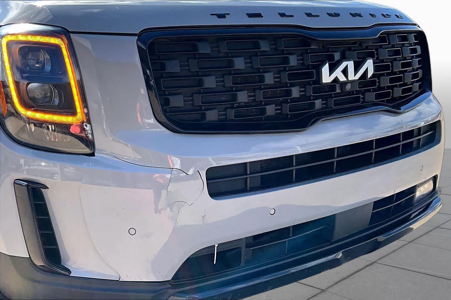 Used 2022 Kia Telluride SX w/ SX Prestige Package AWD/4WD image 29