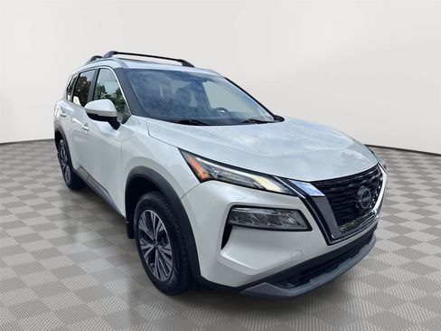Used 2023 Nissan Rogue SV w/ SV Premium Package FWD image 4
