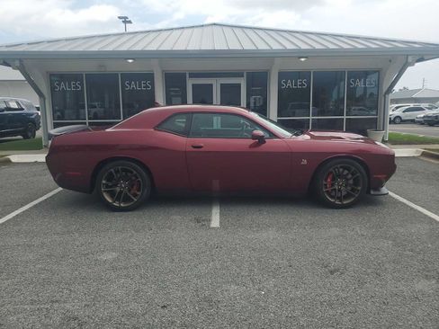 Used 2023 Dodge Challenger R/T Scat Pack w/ Plus Package RWD image 9