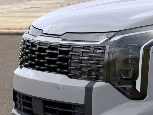 New 2026 Kia Sportage EX image 12