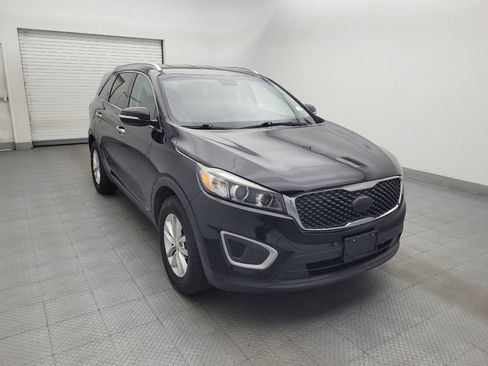 Used 2018 Kia Sorento AWD image 13
