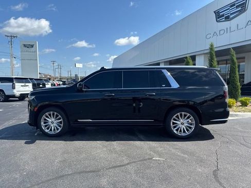 Used 2021 Cadillac Escalade ESV Premium Luxury w/ Driver Assist Tech Package AWD/4WD image 19