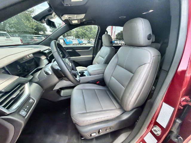 Certified 2026 GMC Acadia Elevation w/ Elevation Premium Package FWD image 18