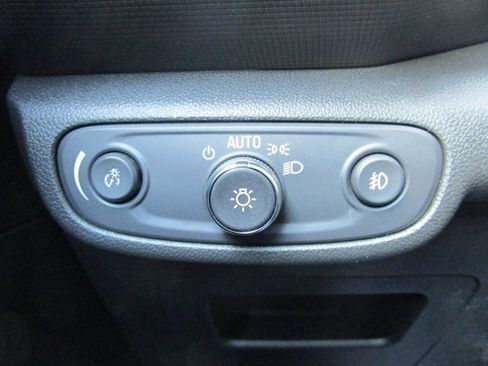 Certified 2023 Chevrolet TrailBlazer RS w/ Convenience Package image 9