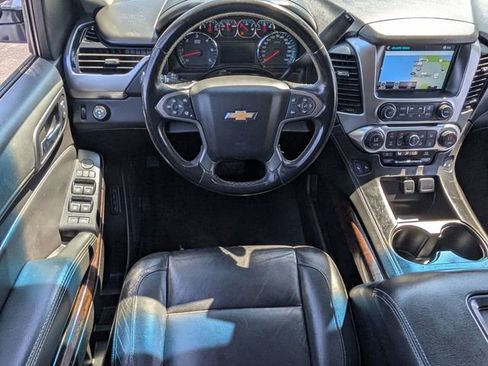 Used 2019 Chevrolet Tahoe LT w/ RST Edition image 11