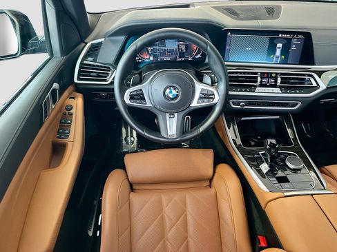 Used 2023 BMW X5 xDrive40i w/ M Sport Package AWD/4WD image 21