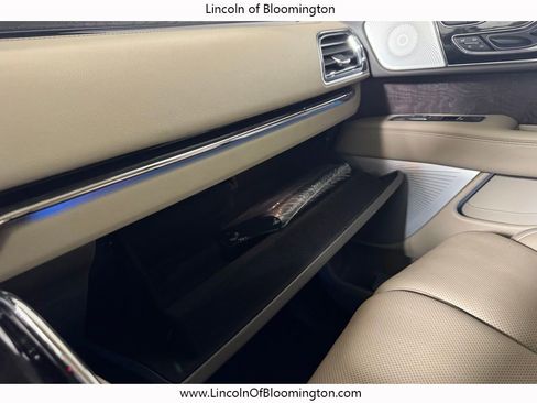 Used 2022 Lincoln Navigator Reserve image 66