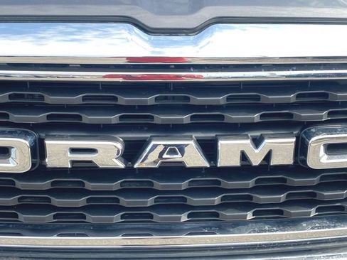 Used 2023 RAM 1500 Big Horn AWD/4WD image 29