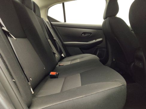 Used 2025 Nissan Sentra SV FWD image 19