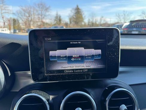 Used 2019 Mercedes-Benz GLC 300 GLC 300 image 27