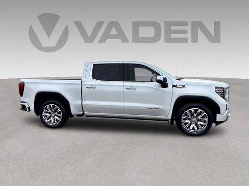 Used 2023 GMC Sierra 1500 Denali w/ Denali Reserve Package AWD/4WD image 23