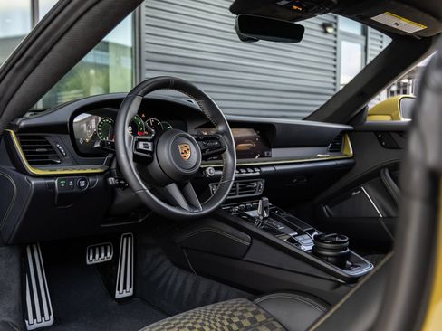 Certified 2026 Porsche 911 GTS RWD image 4