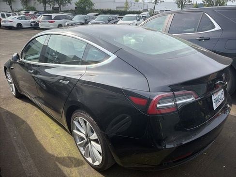 Used 2018 Tesla Model 3 Long Range AWD/4WD image 3